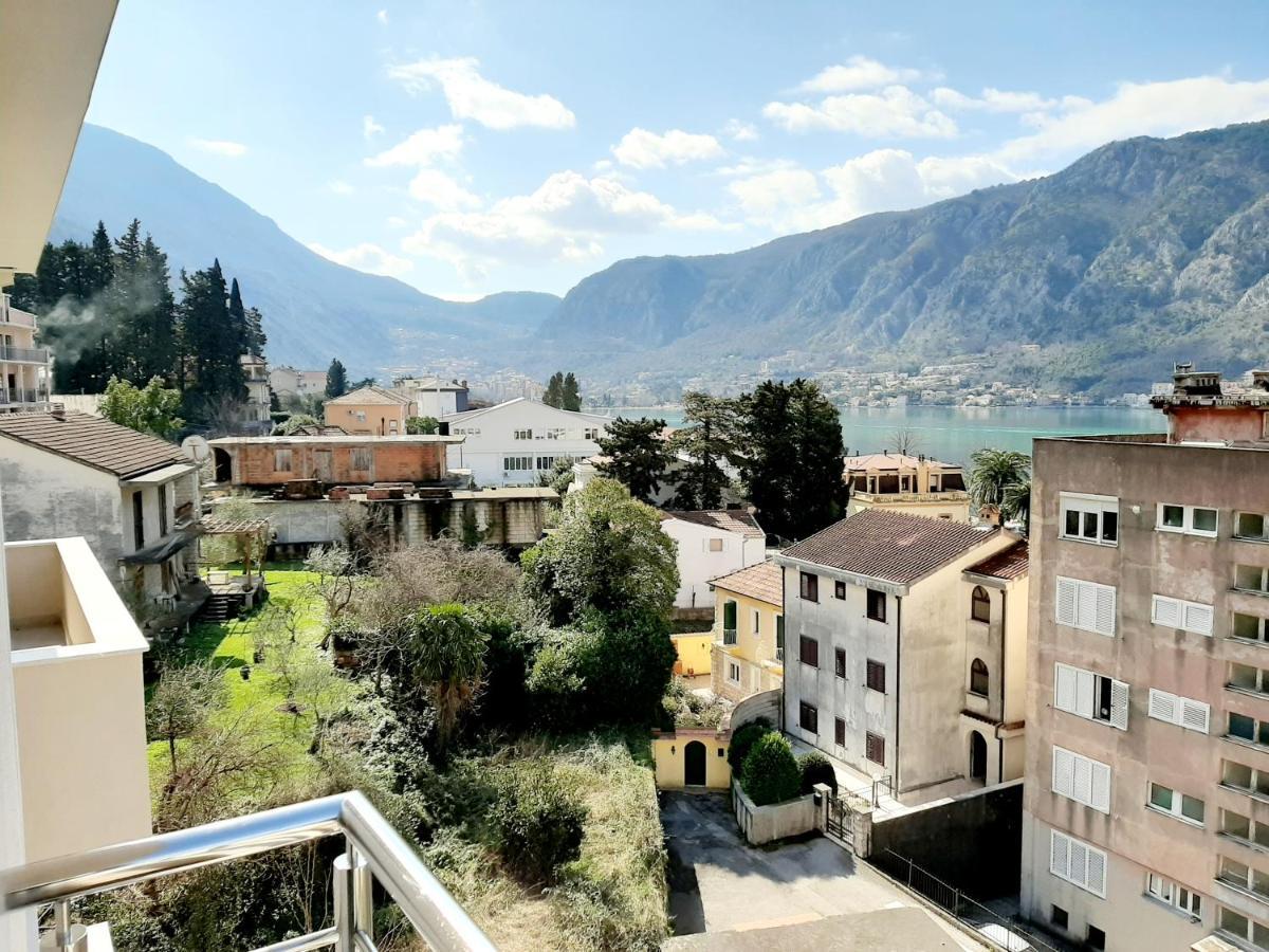 Maritimo Di Cattaro****Lux Apartment With Garage Eksteriør billede